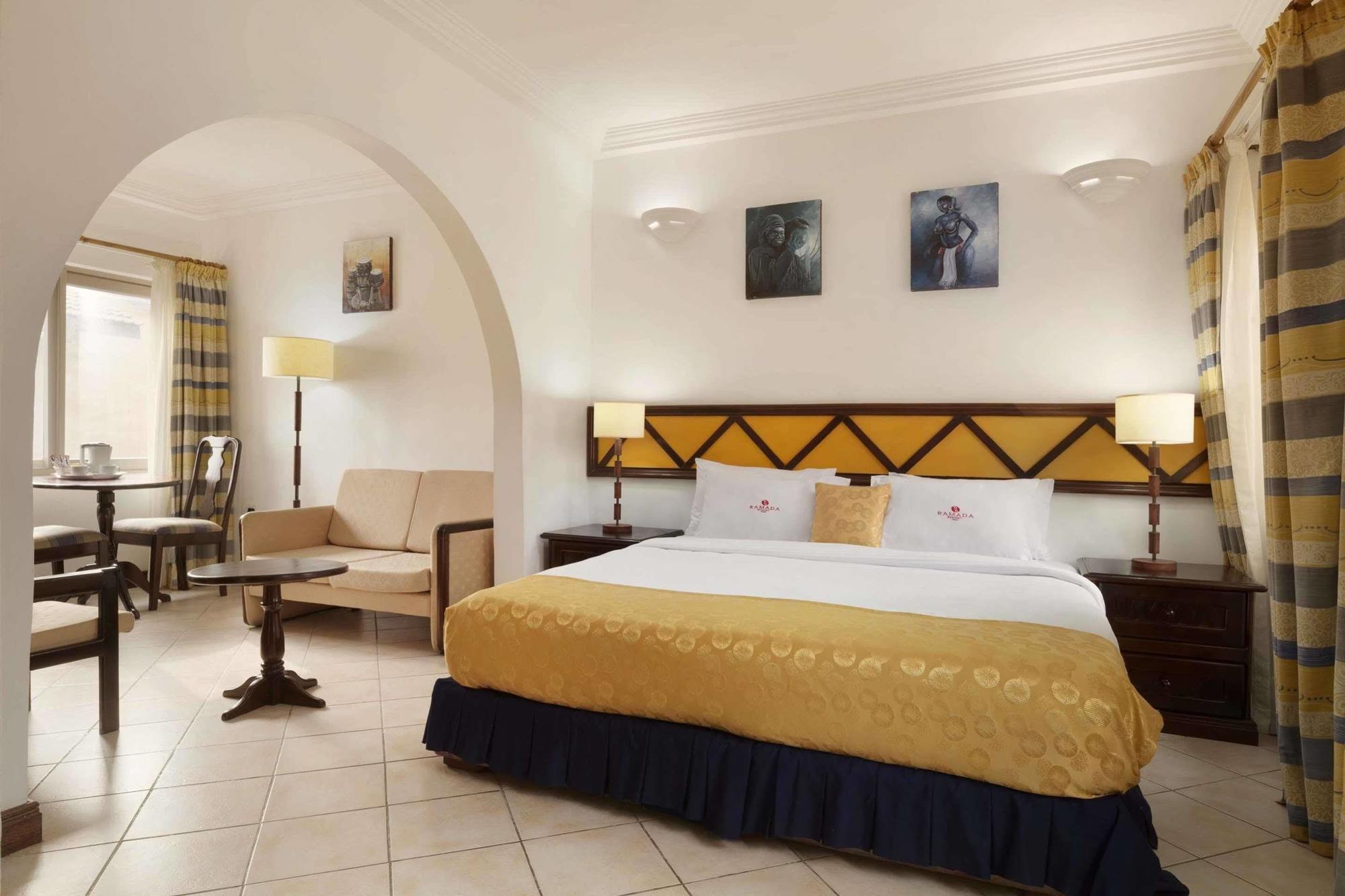 Ramada Resort Accra Exteriör bild