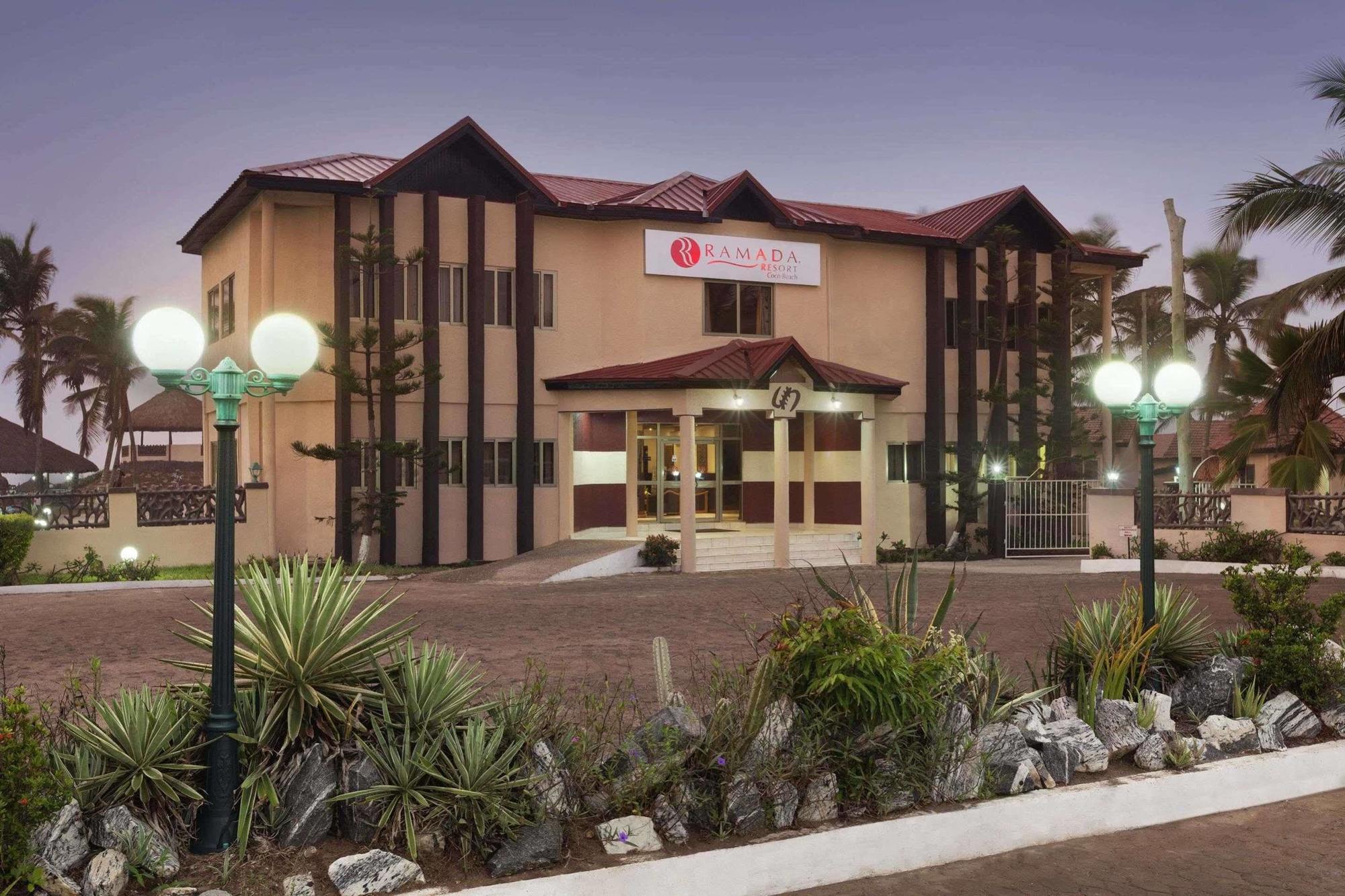 Ramada Resort Accra Exteriör bild