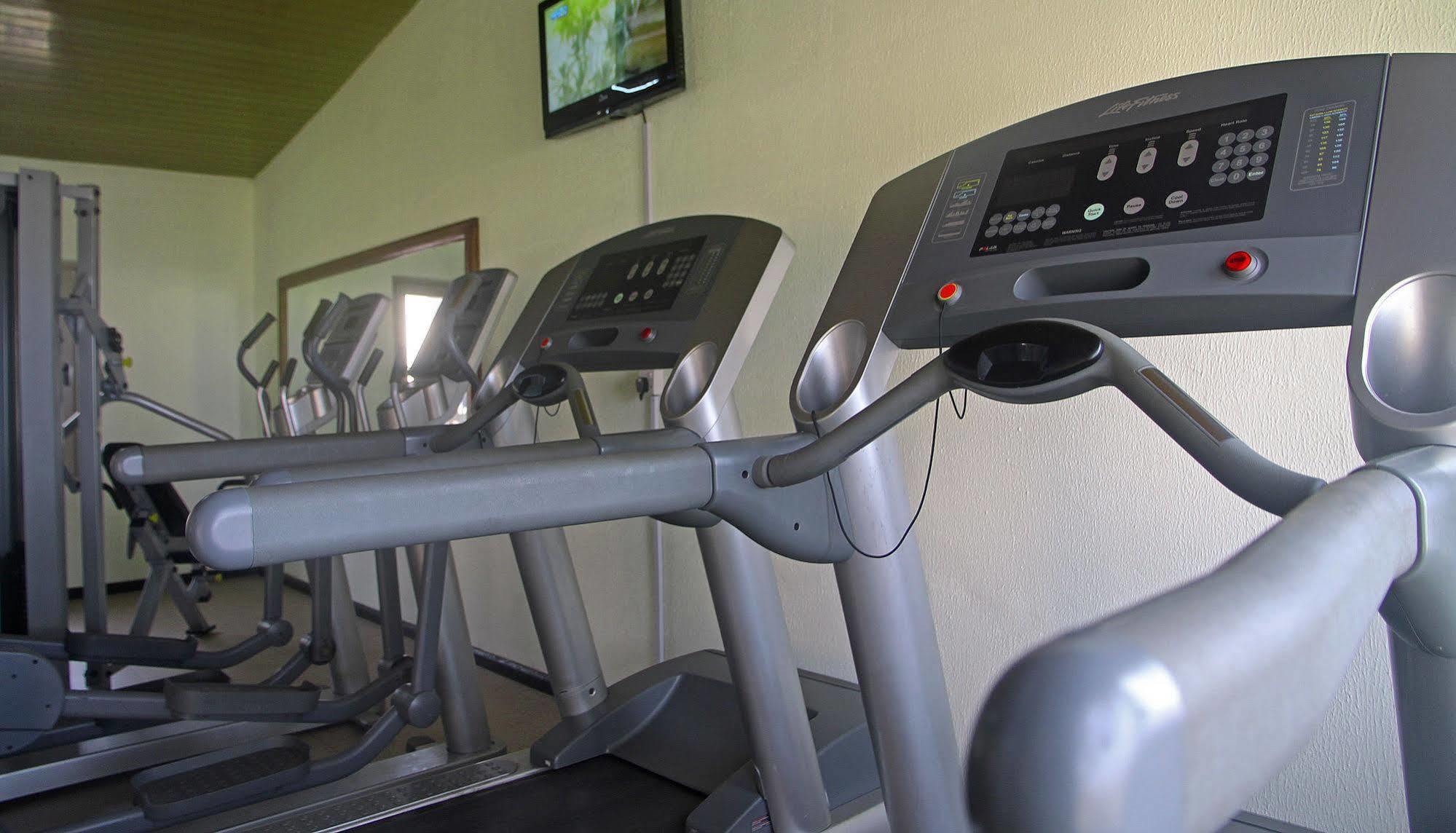Ramada Resort Accra Exteriör bild